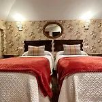 Hotel Batzarki *