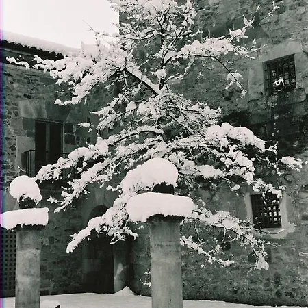 Batzarki Hotel